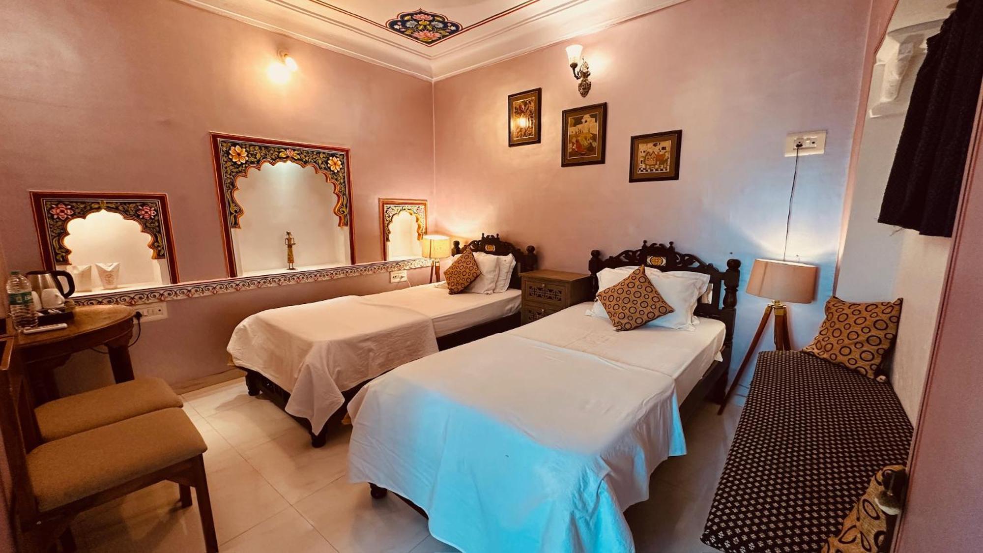 Haveli Bundi Inn Экстерьер фото